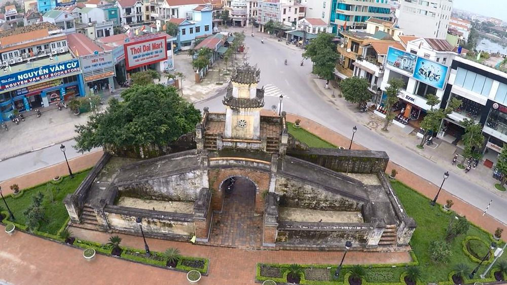Cấu trúc 3 tầng độc đáo của cổng thành